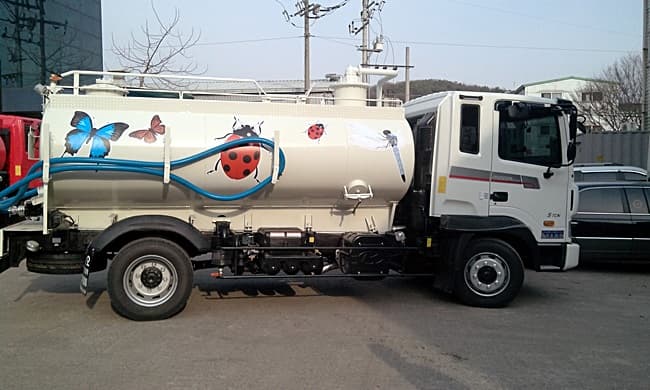 7900L-vacuum tanker truck-samocar